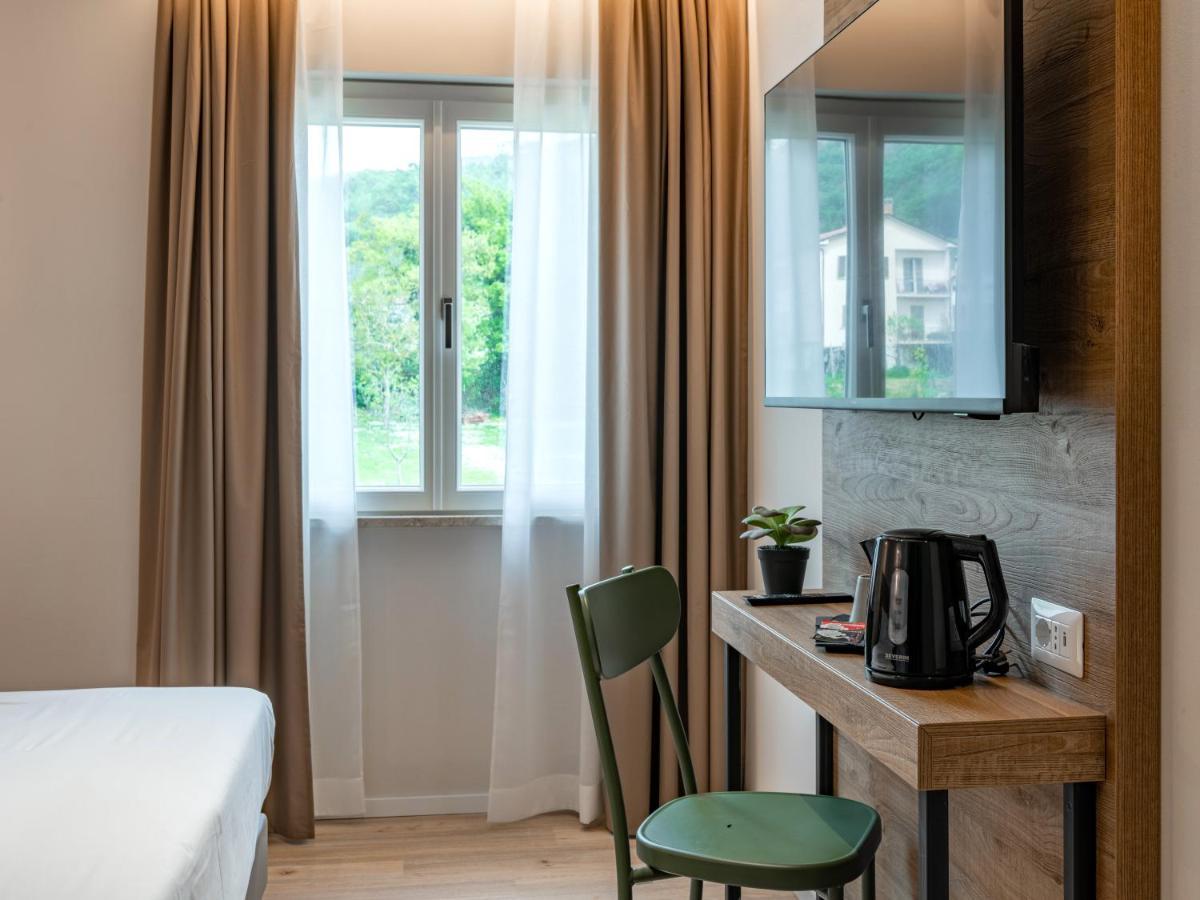 Catignano Hotel Gubbio Eksteriør billede
