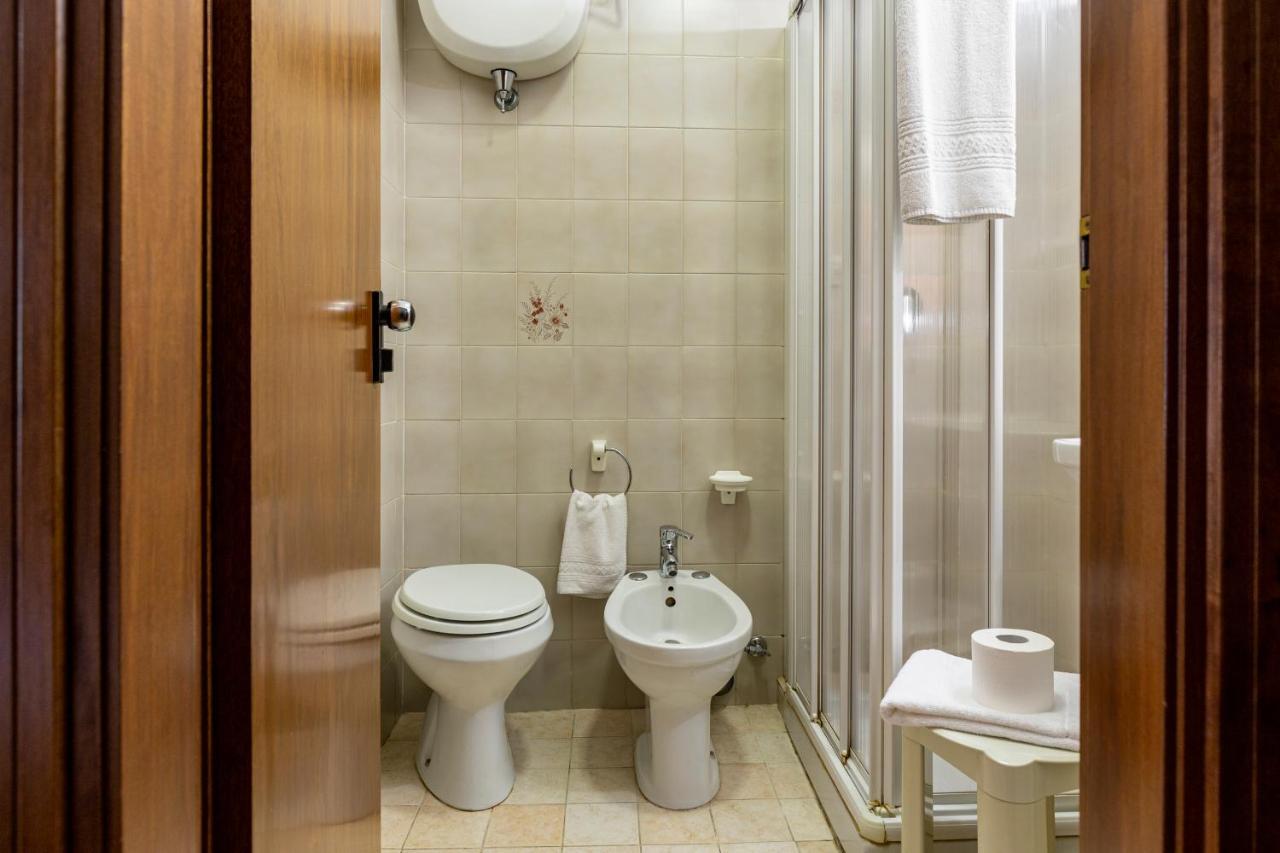 Catignano Hotel Gubbio Eksteriør billede