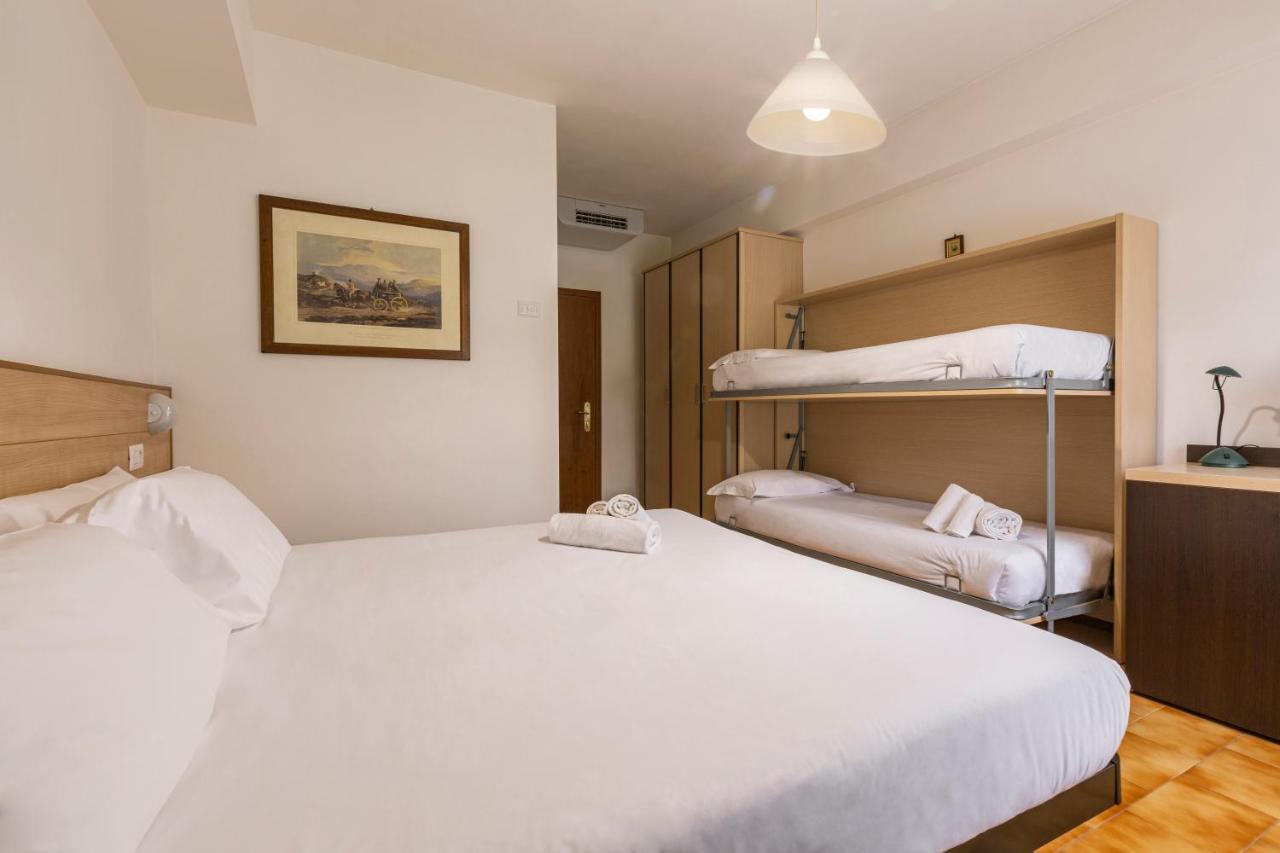 Catignano Hotel Gubbio Eksteriør billede